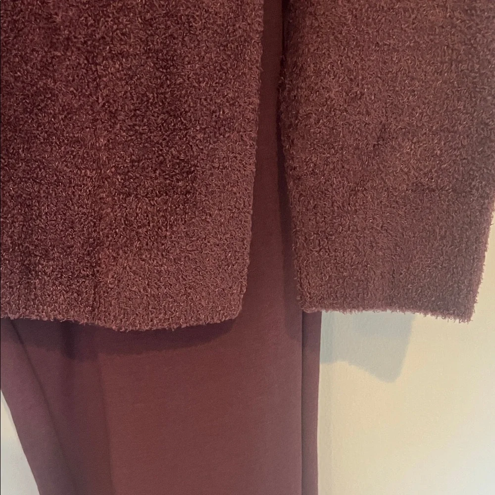 Barefoot Dreams Cozy Burgundy Fig Sweater and Jogger Pants Set Medium TALL - Picture 7 of 13